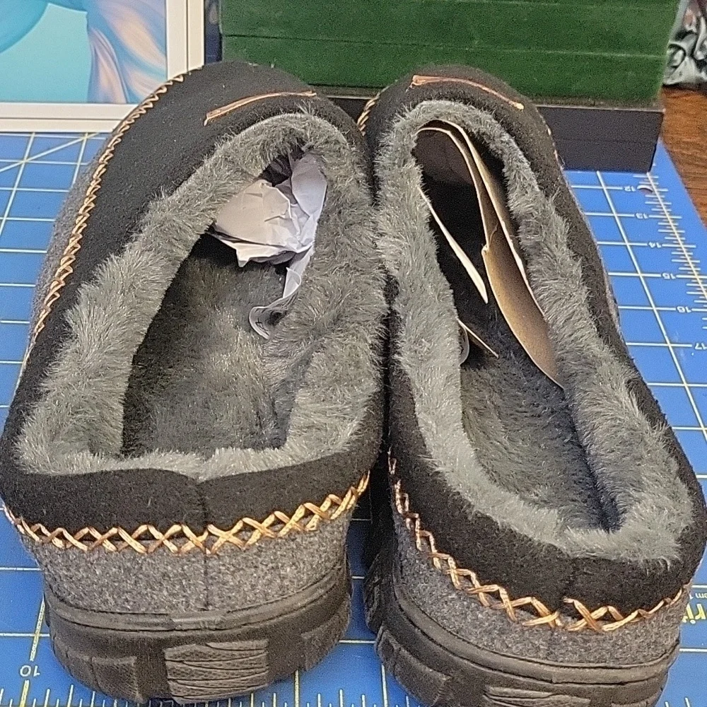 Wotte Men's Black and Gray Slippers Size 13 New